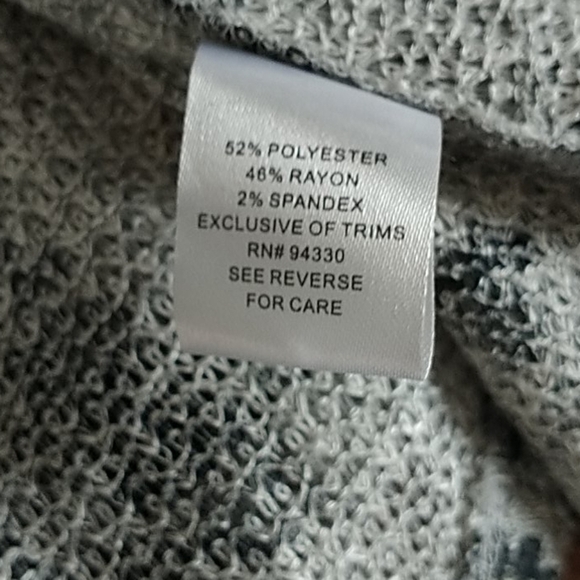 OneA Beach Coverup Gray Floral Gauzy Tie Front L - Picture 12 of 12